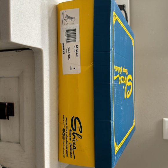 Sbicca Women’s platform boots new inbox, size 7 - Picture 5 of 5